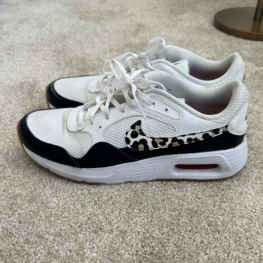 Nike Air Max SC Women's Sneakers in Black, White, and Animal Print